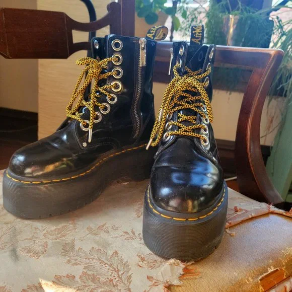 Martens Shoes Doc Martens Jadon Max Platform Leather Boots